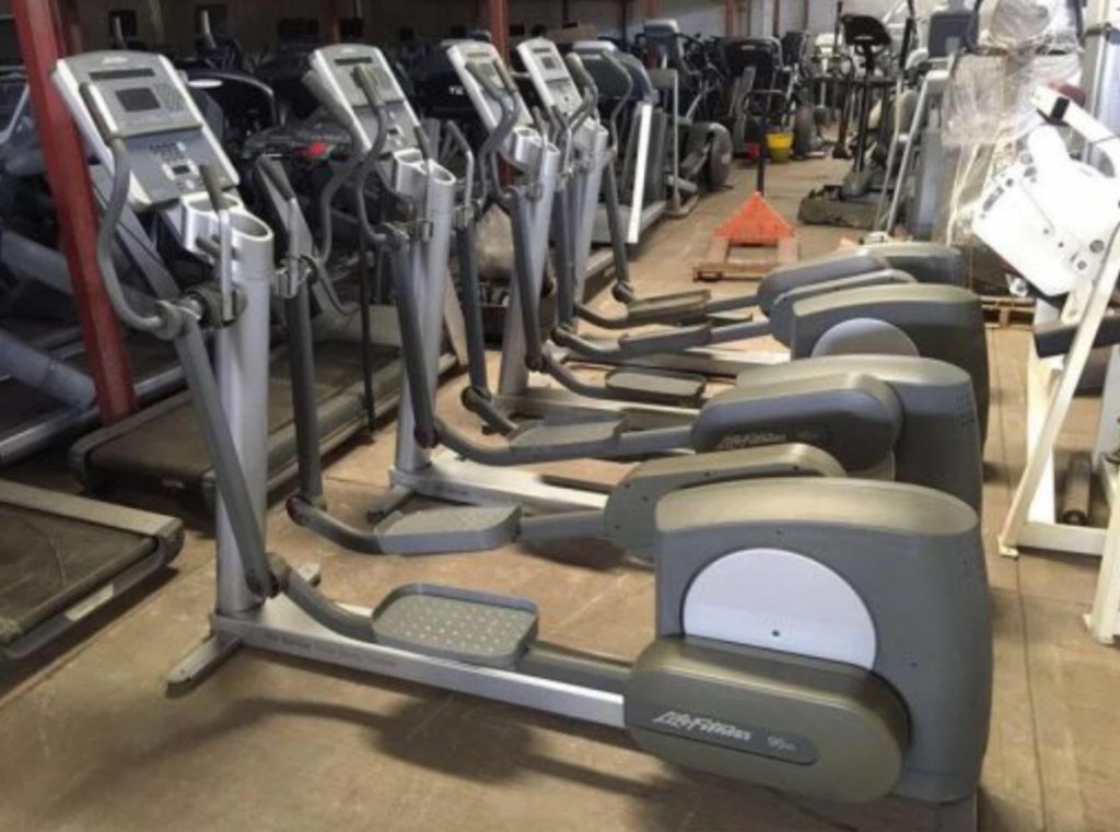 Life Fitness 95Xi elliptikus tréner