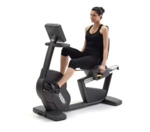 technogym háttámlás szobakerékpár